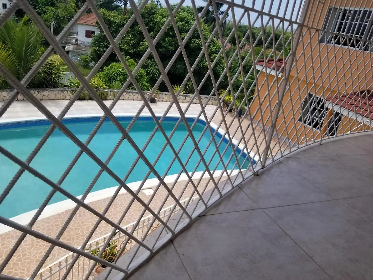 Chaudhry House Montego Bays- 2Nd Floor Apt 0*,