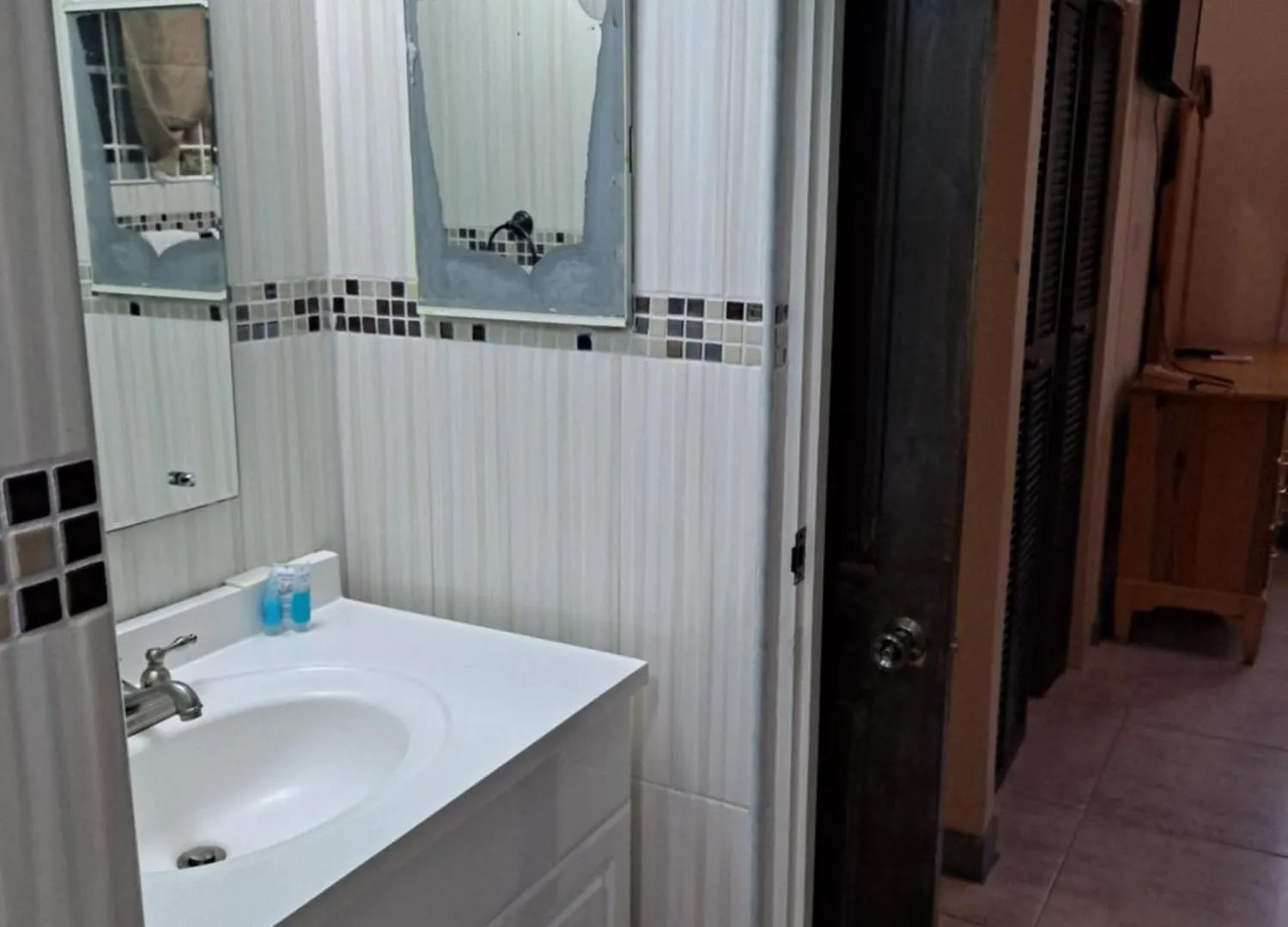 Guest house Chaudhry House Montego Bays- 2Nd Floor Apt Jamaica